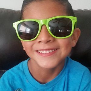 Meet your Posher, Luis